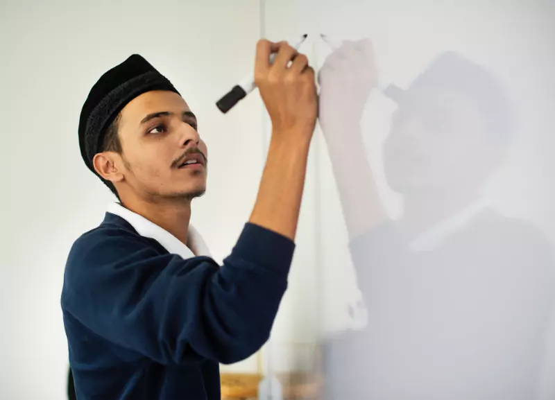 Peran Filsafat Pendidikan Islam dalam Sistem Pendidikan Nasional