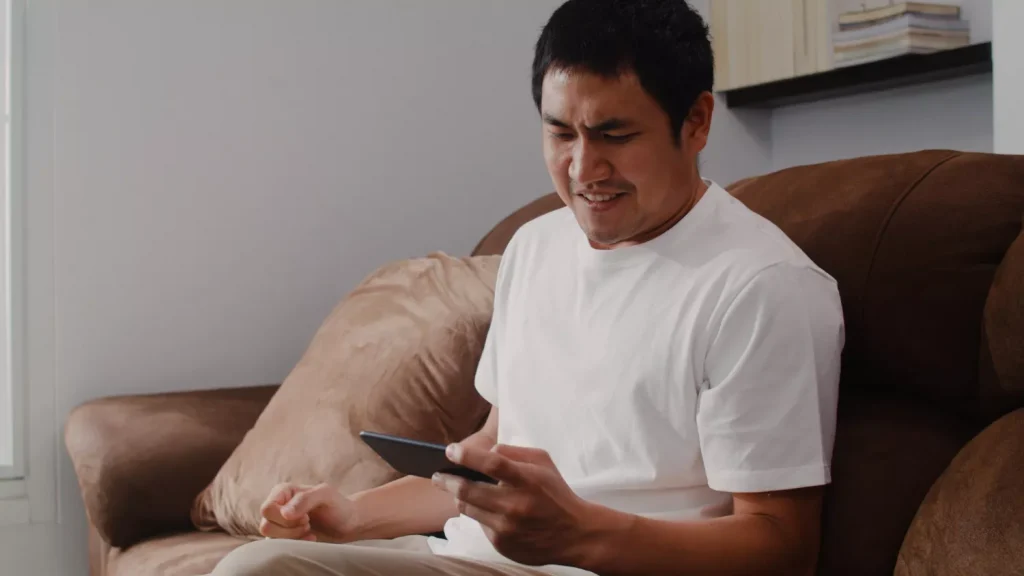 Aplikasi Android yang Tidak Membuat Bosan saat Waktu Kosong